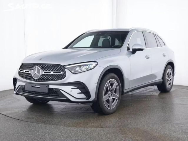 Mercedes GLC